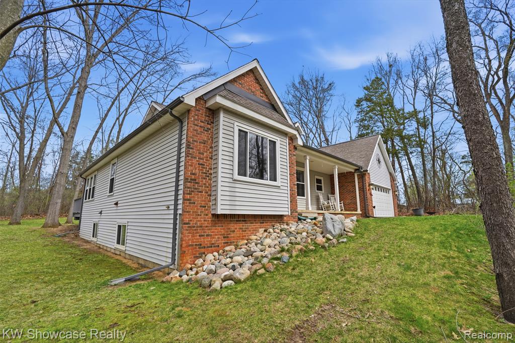 9842 Cedar Island Road, White Lake, MI — Photo 3