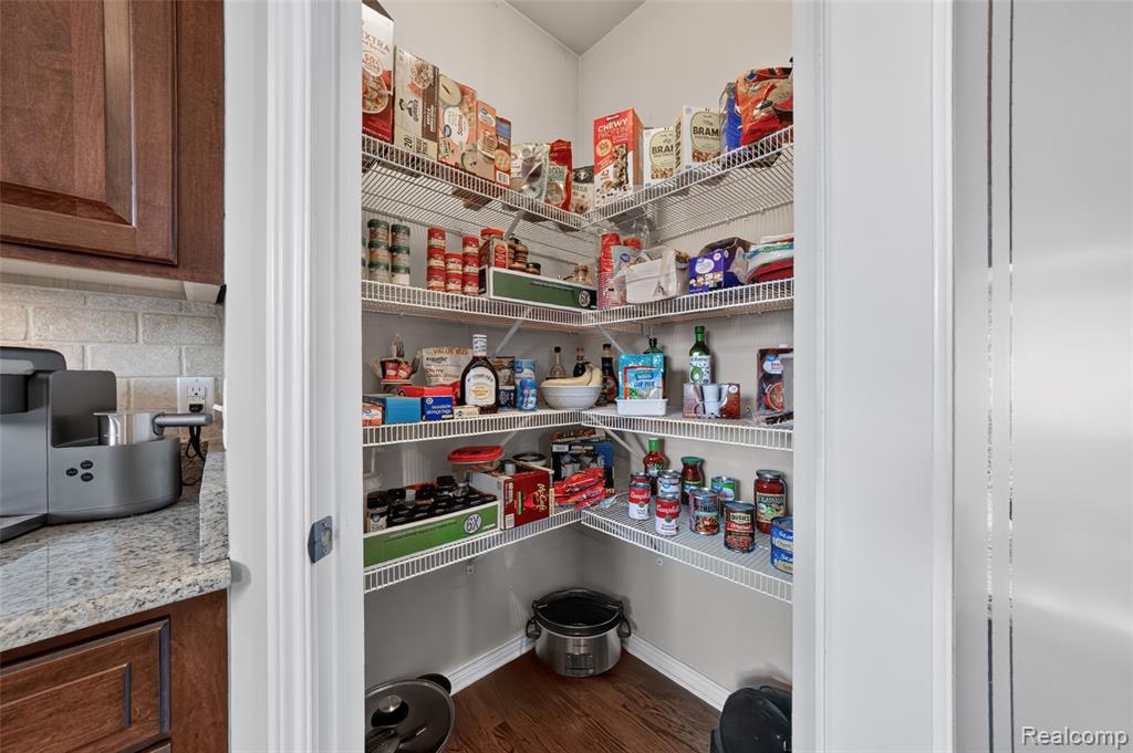 17785 Goldeneye Drive, Clinton Twp, MI 48038 — Photo 20