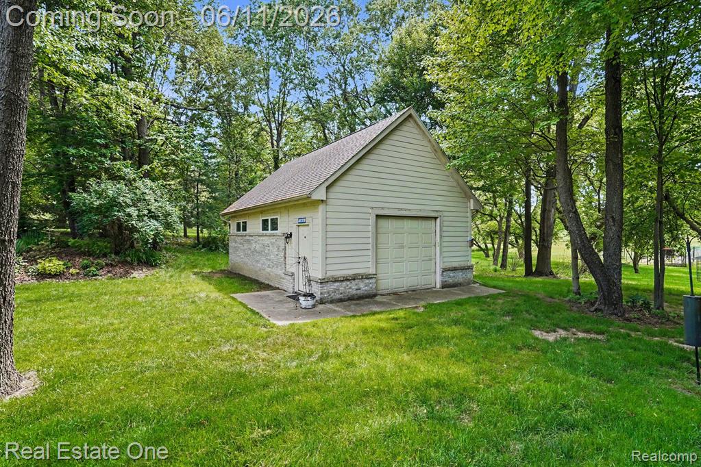 2958 Pine Needle Drive, White Lake, MI 48383 — Photo 37