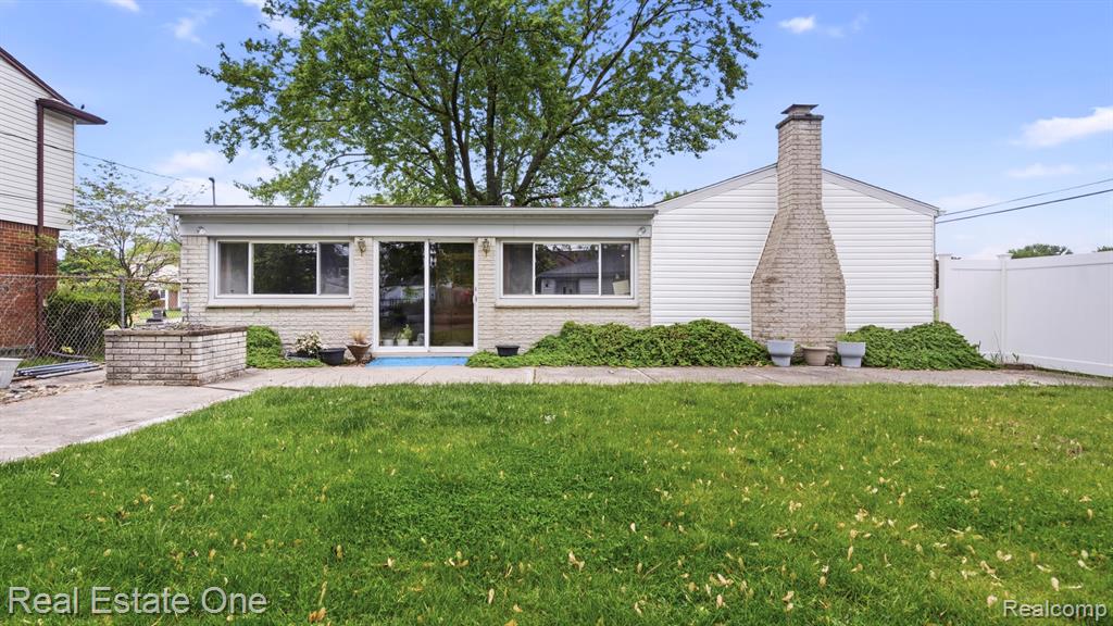 9384 Elaine Court, Taylor, MI 48180 — Photo 22