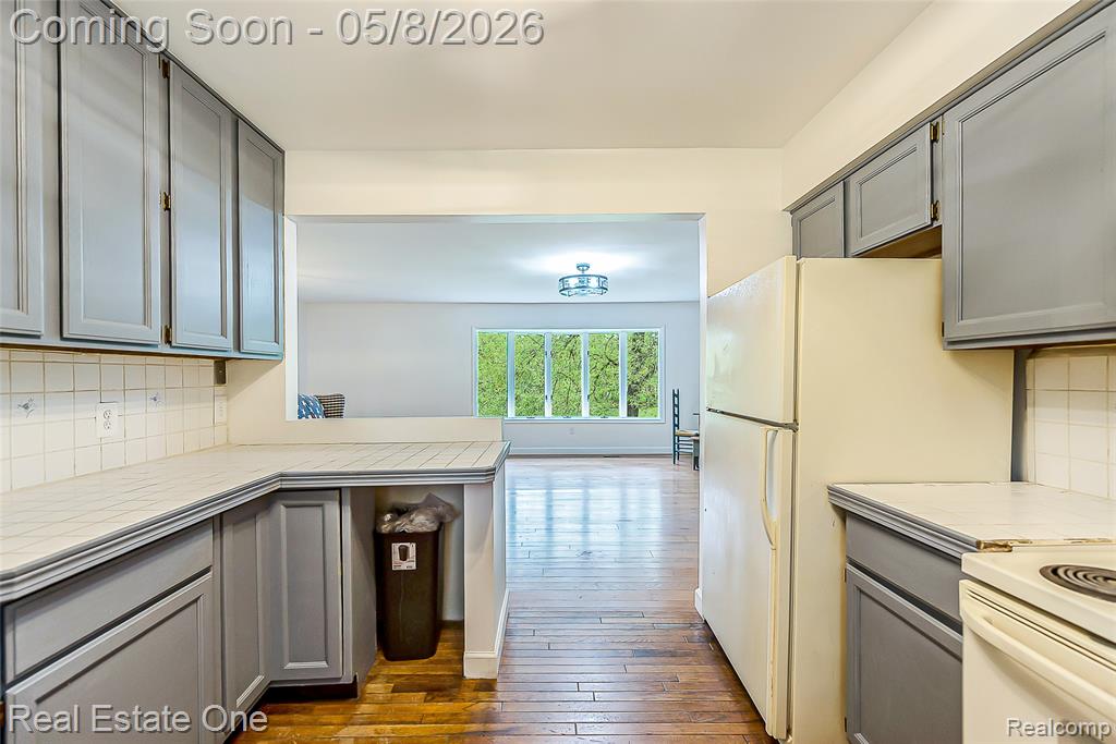 12909 Haven Drive, South Lyon, MI 48178 — Photo 16