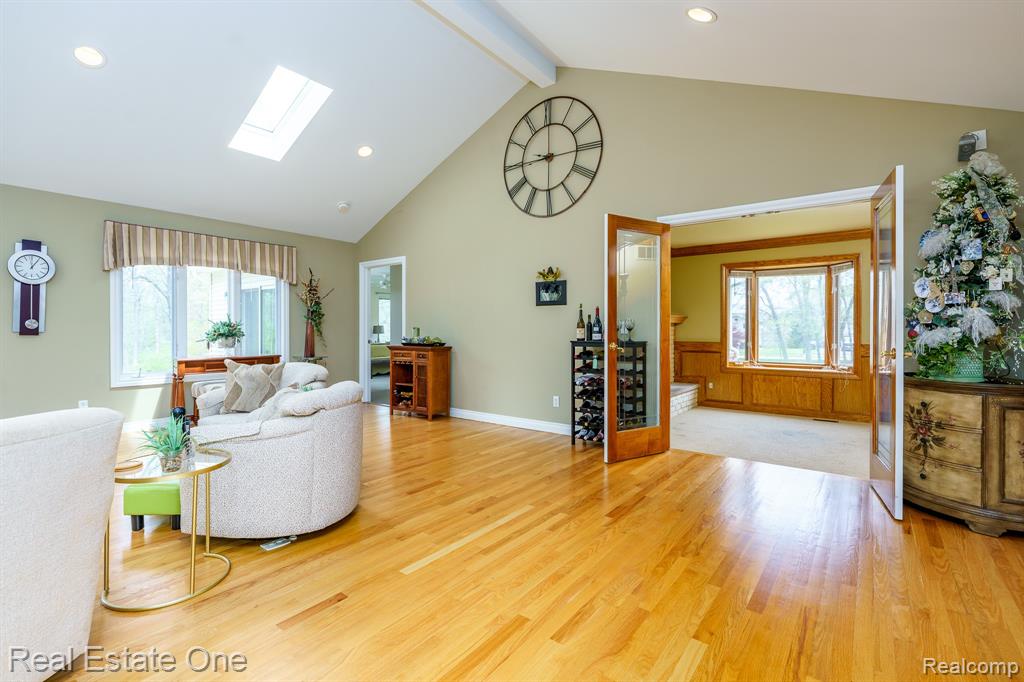 9243 Sherwood Drive, Davisburg, MI 48350 — Photo 13