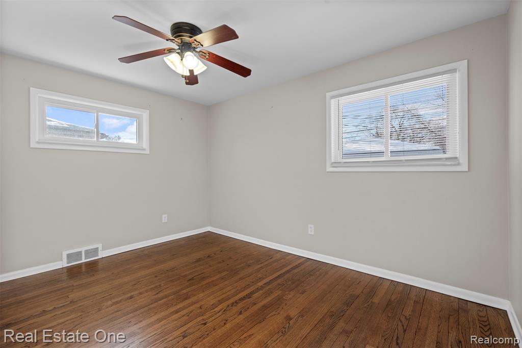 4114 Lincoln Boulevard, Dearborn Heights, MI 48125 — Photo 19
