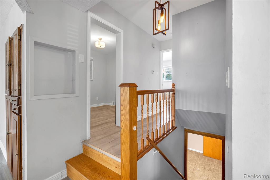 4517 Culver Street, Dearborn Heights, MI 48125 — Photo 18