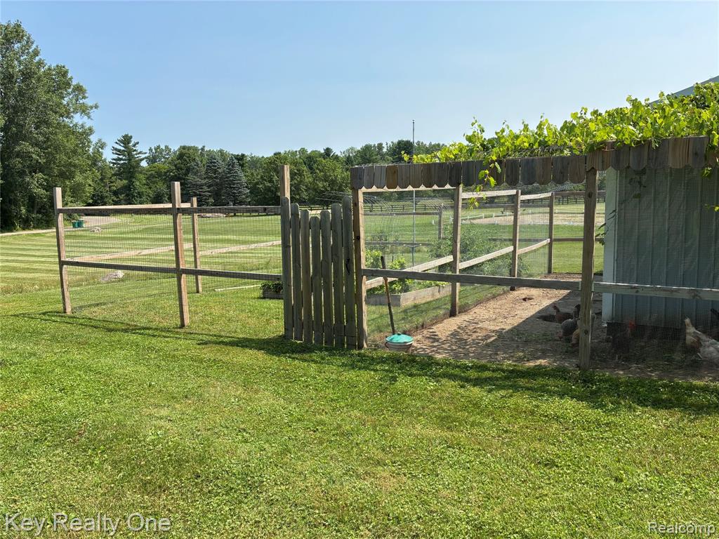 1000 W Predmore Road, Oakland, MI — Photo 65