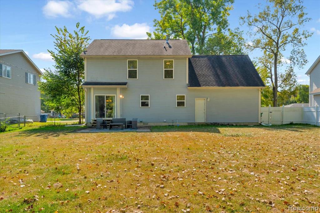6600 Doyon Drive S, Waterford, MI 48327 — Photo 28
