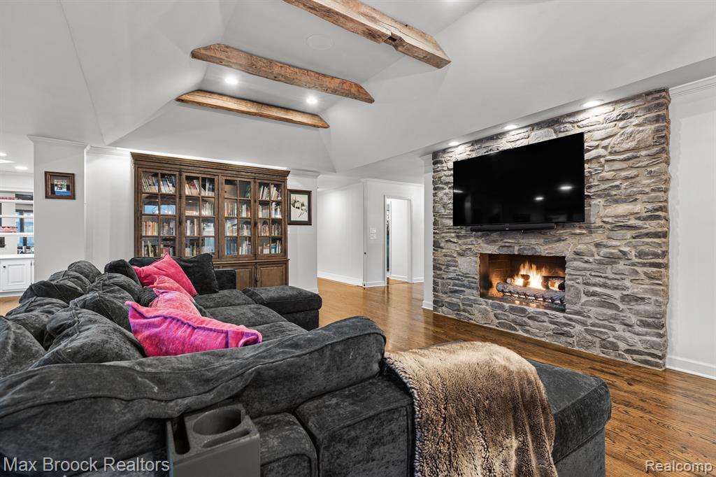 4165 NEARBROOK Road, Bloomfield Hills, MI 48302 — Photo 9