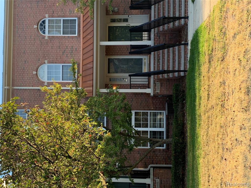 20019 Boardwalk Boulevard, Southfield, MI 48075 — front exterior
