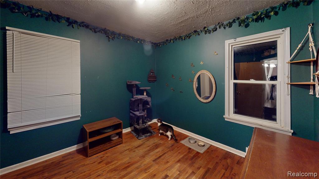 5465 Johnson Road, Flushing, MI 48433 — Photo 33