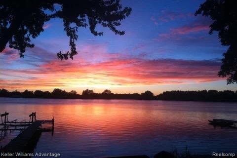 4253 Hunters Drive, Highland, MI 48356 — Photo 2