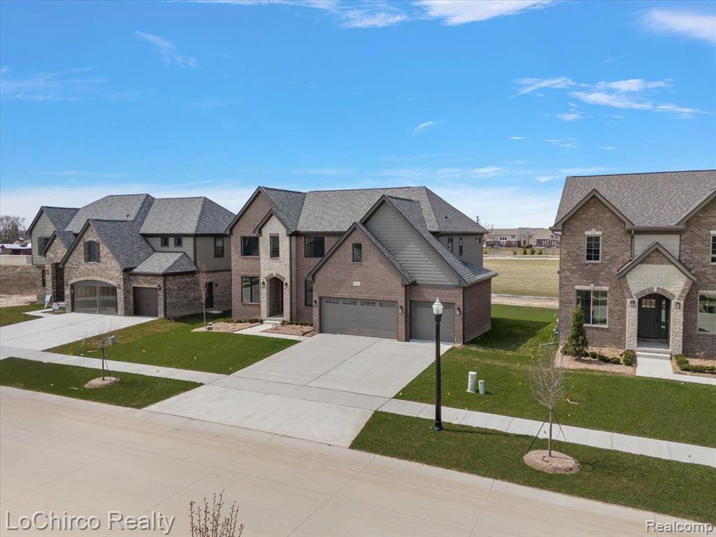 49355 LANGFORD Drive, Macomb, MI 48044 — Photo 3