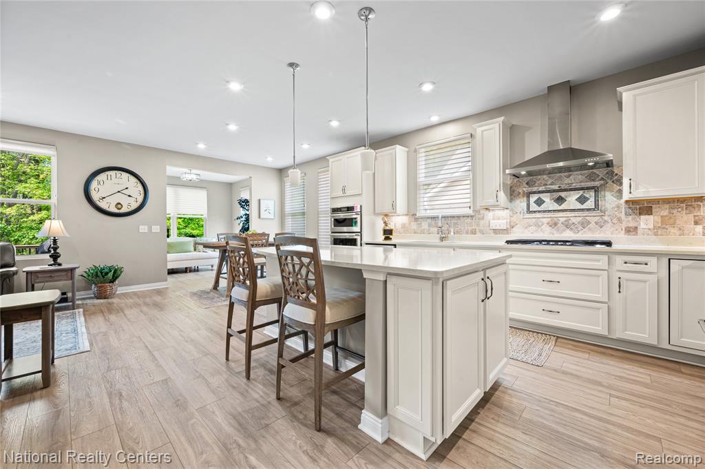 48796 Windfall Road, Novi, MI — Photo 8