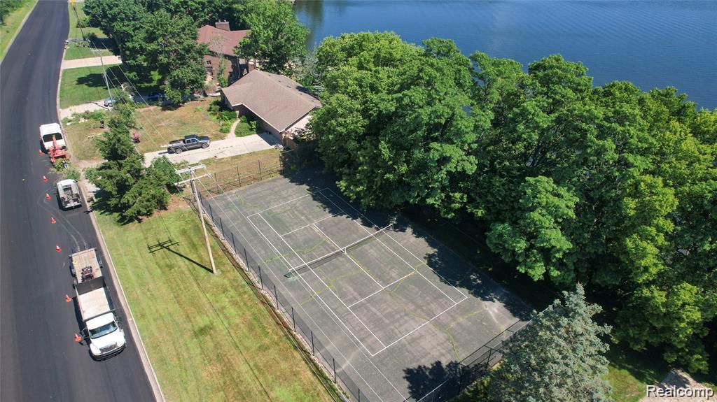 9671 Harbour Cove Court, Ypsilanti, MI 48197 — Photo 22