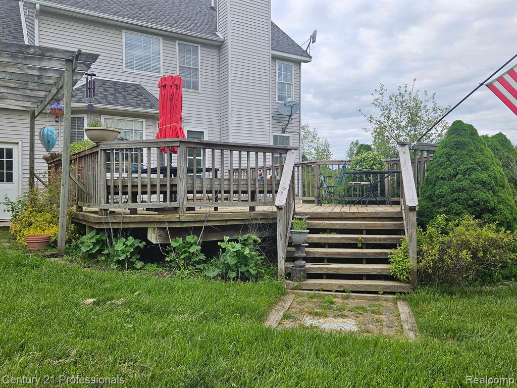 1451 ASHLYN Court, Fowlerville, MI 48836 — Photo 17