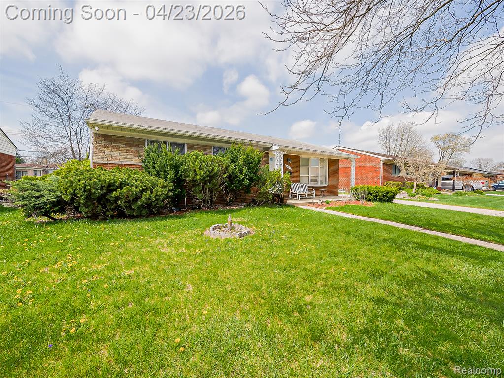 26177 Cunningham Drive, Warren, MI 48091 — Photo 26