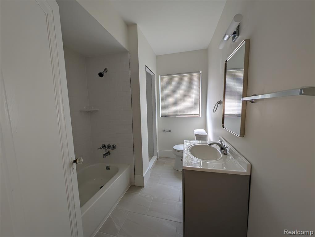 17530 Roselawn Street, Detroit, MI 48221 — Photo 11