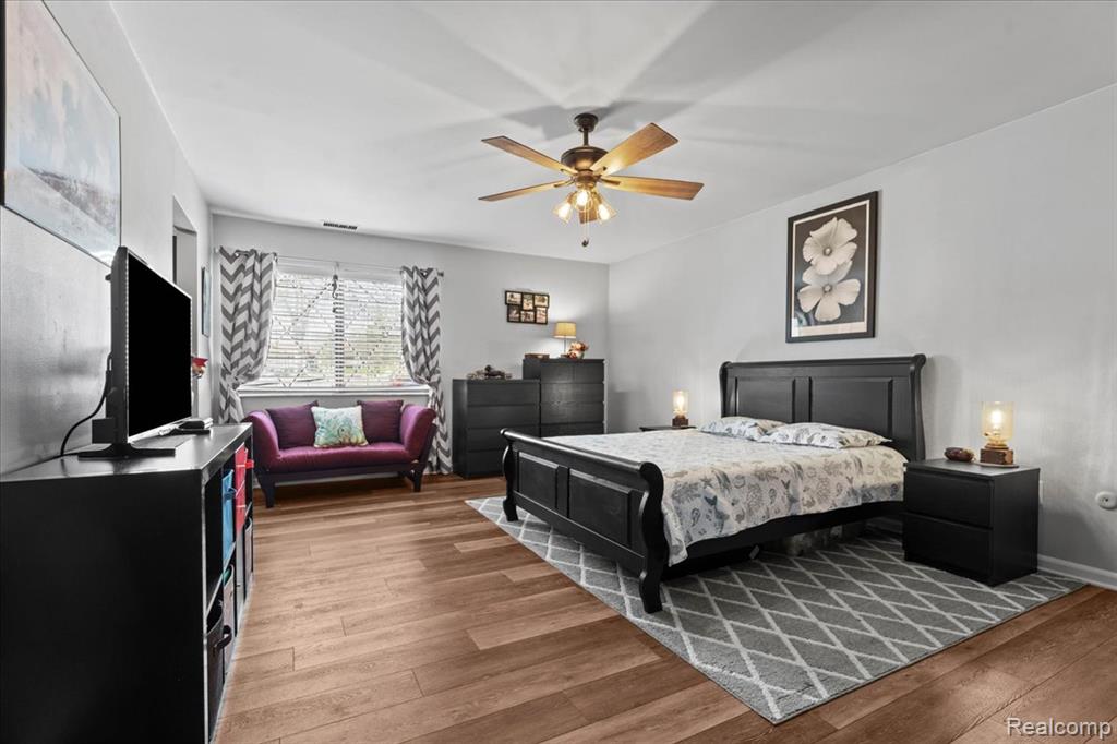 42160 Woodward Avenue, 17, Bloomfield Hills, MI 48304 — Photo 15