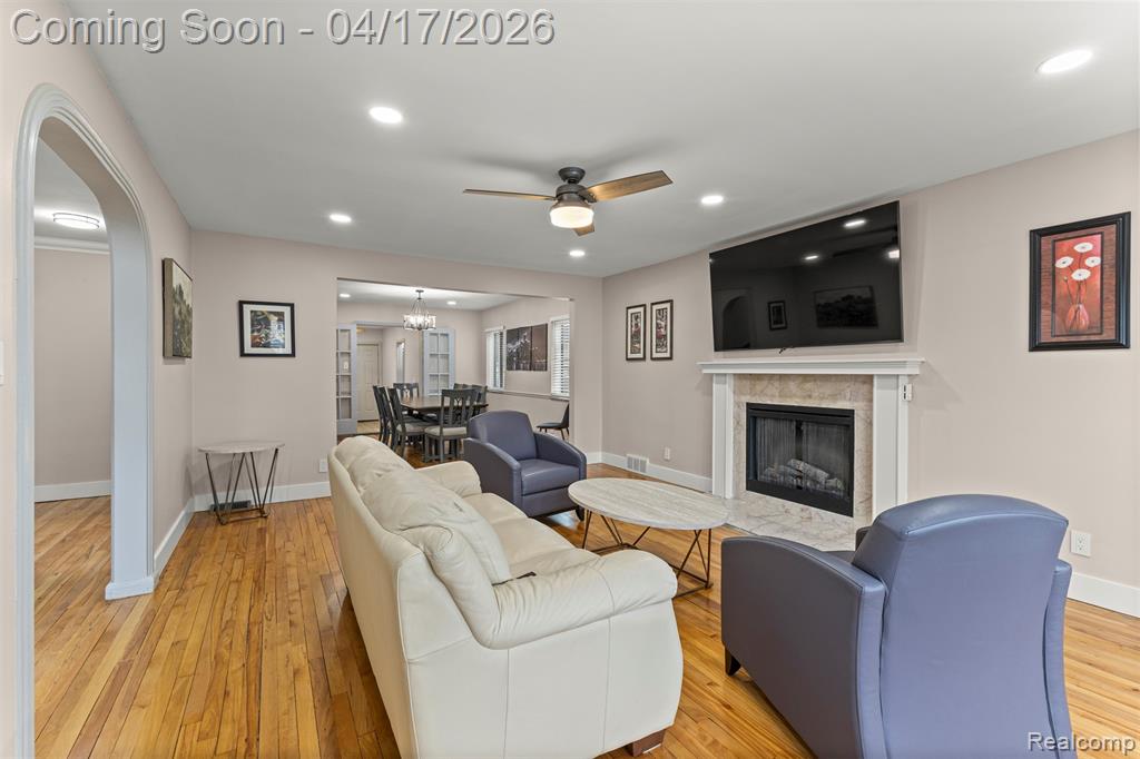 5235 W Outer Drive, Detroit, MI 48235 — Photo 5