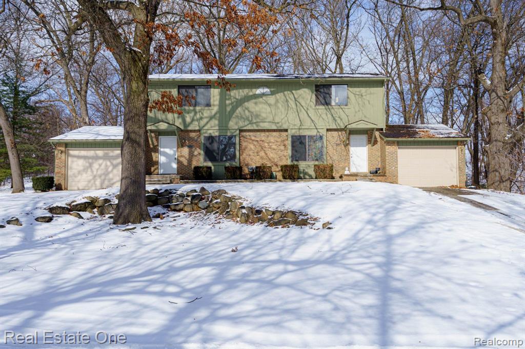 8060 MOUNTAIN VIEW, White Lake, MI — Photo 2