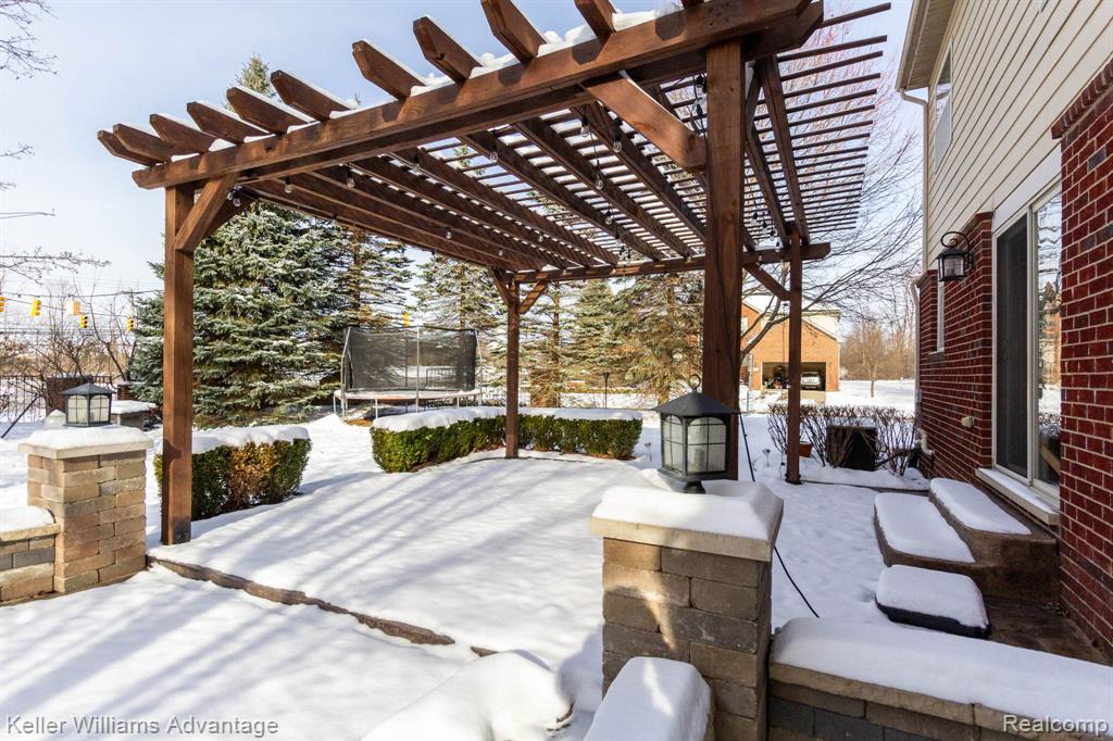 24975 Bloomfield Court, Novi, MI — Photo 51