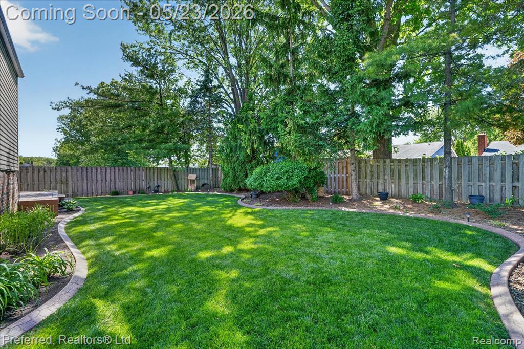 44181 Cranberry Drive, Canton, MI 48187 — Photo 42