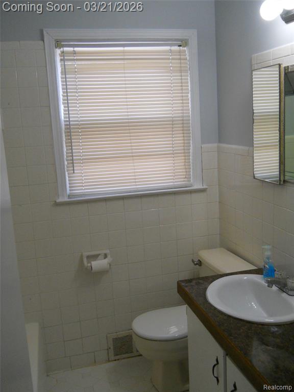 59 Camley Drive, Waterford, MI 48328 — Photo 15