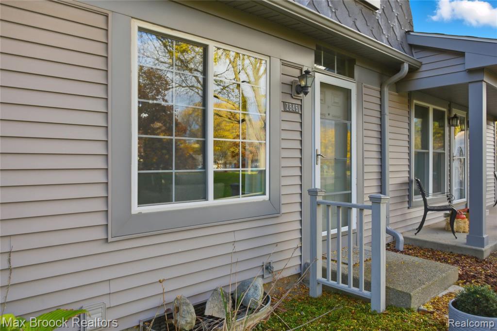 2846 Bombridge Court, Ann Arbor, MI 48104 — Photo 32