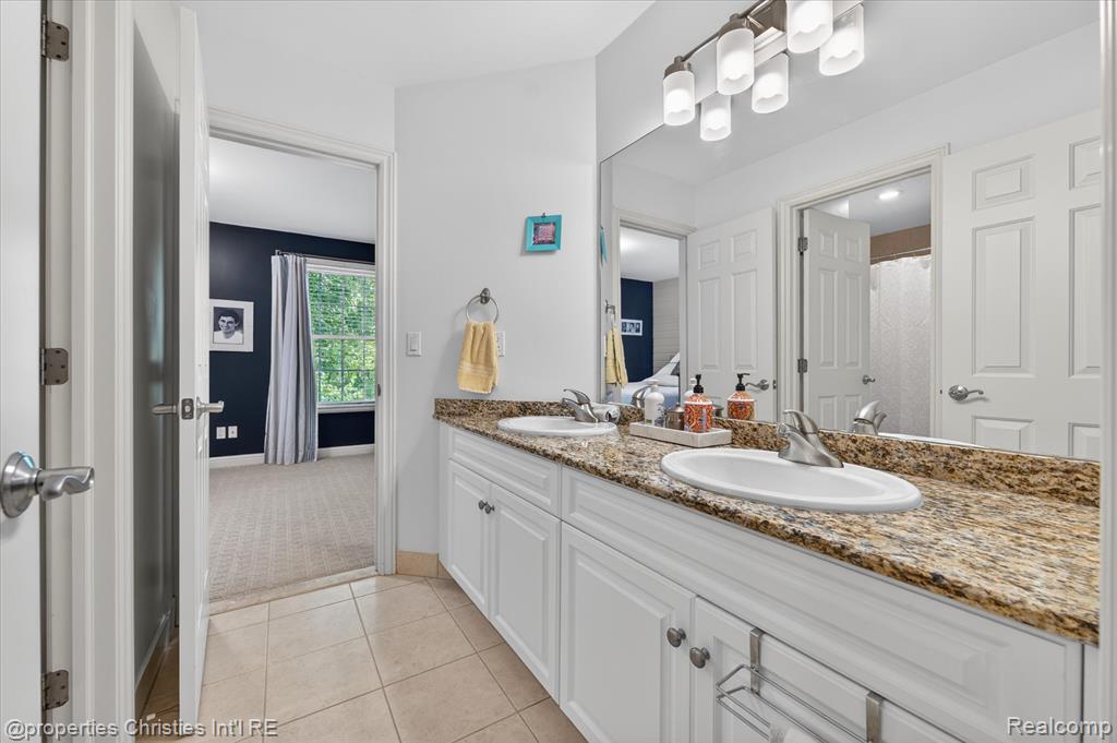 15639 Merion Court, Northville, MI 48168 — Photo 45