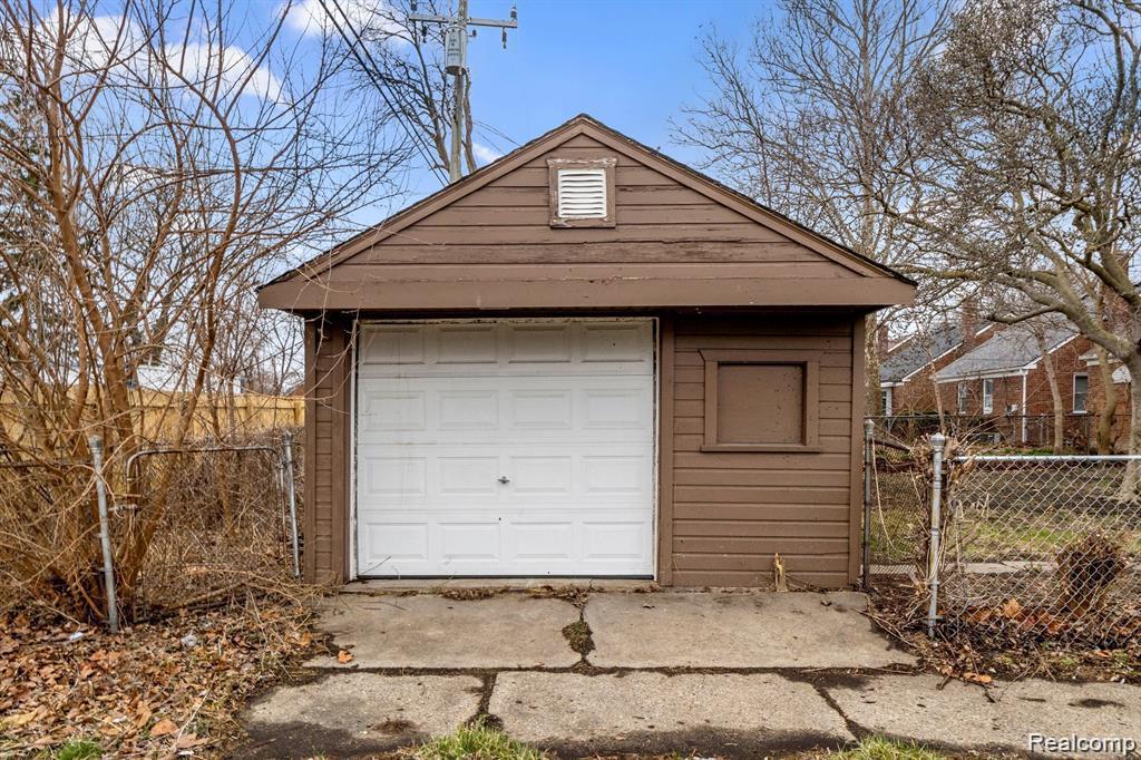 14076 Rossini Drive, Detroit, MI 48205 — Photo 26