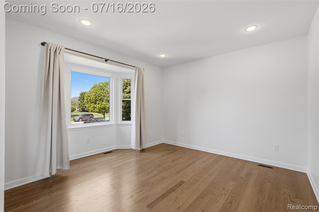 23782 Prescott Lane E, South Lyon, MI 48178 — Photo 12