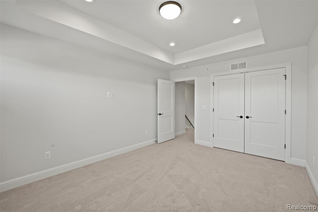 7507 Gramercy Circle Circle, West Bloomfield, MI — Photo 23