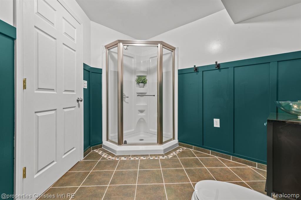 8780 IRONWOOD Drive, Van Buren, MI 48111 — Photo 25