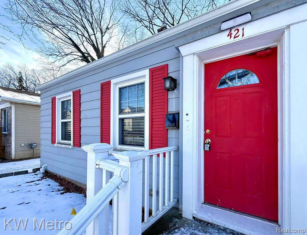 421 GARDENDALE Street, Ferndale, MI 48220 — Photo 3