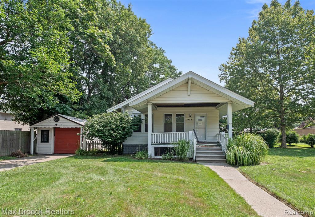 918 Saint Louis Street, Ferndale, MI 48220 — Photo 3