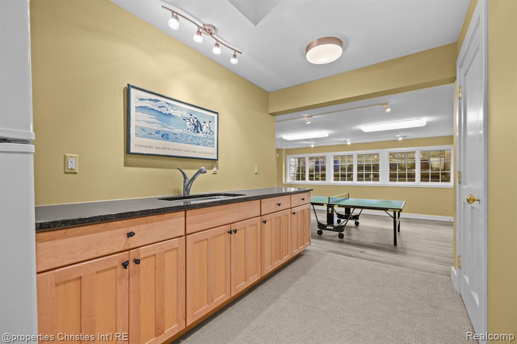 1041 Greentree Road, Bloomfield Hills, MI 48304 — Photo 50