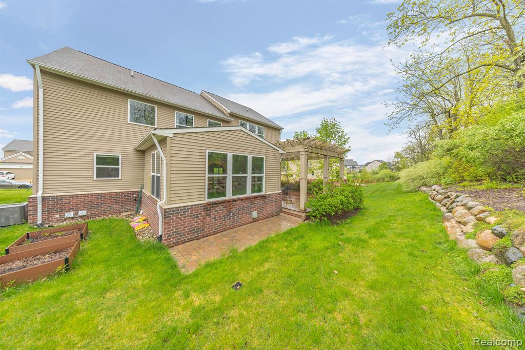 4732 TANGLEWOOD Lane, Lake Orion, MI — Photo 29