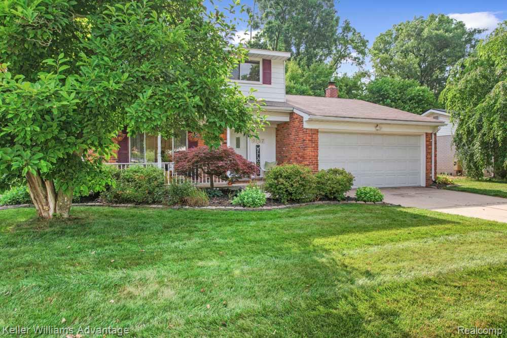 9157 Hackberry Avenue, Plymouth, MI 48170 — Photo 3