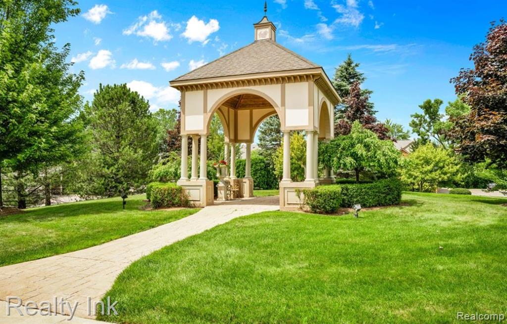 3399 Tremonte Circle S, Rochester, MI 48306 — Photo 14