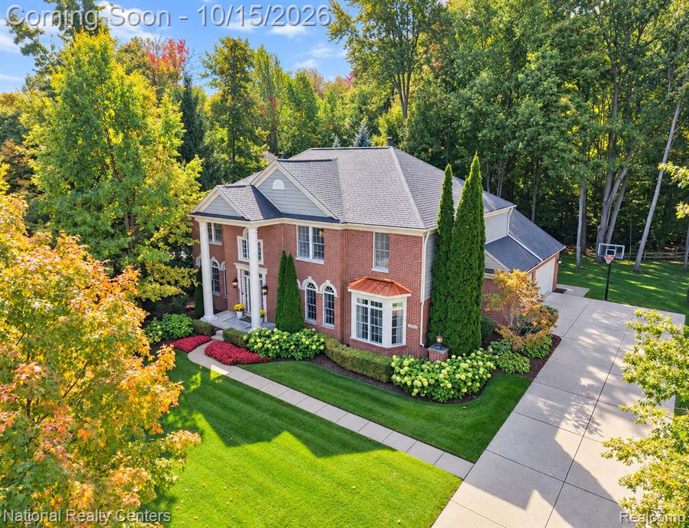 48155 Roundstone Court, Canton, MI 48187