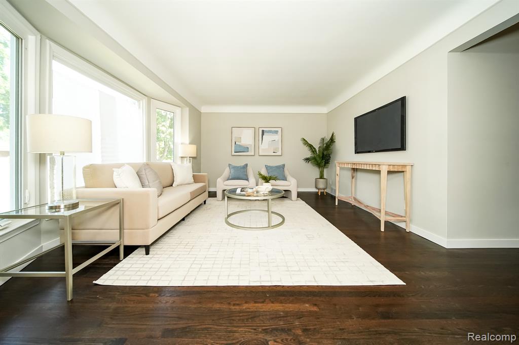 23610 Morton Street, Oak Park, MI 48237 — Photo 12
