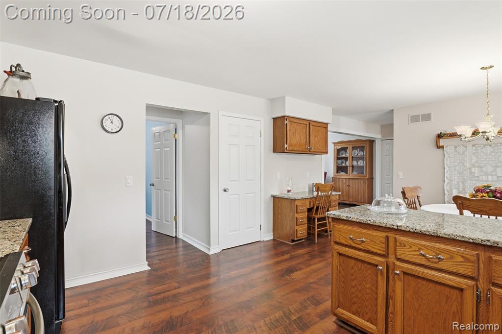6574 Marshall Street, Canton, MI 48187 — Photo 17