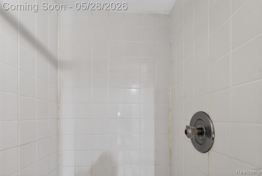 3411 Foxhollow Court, Washington, MI — Photo 24