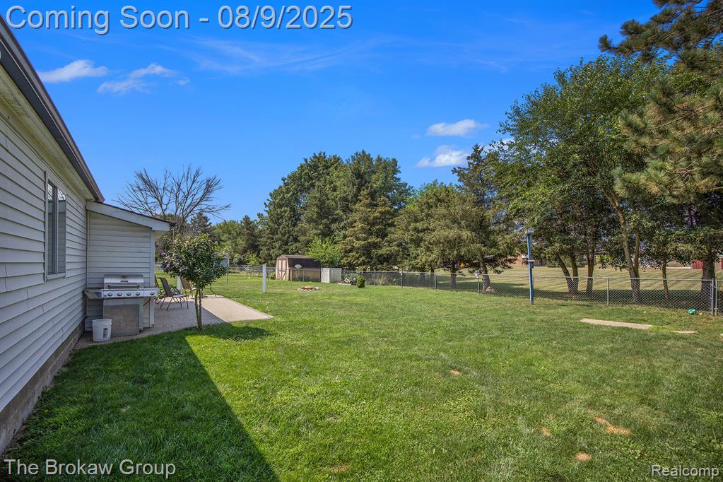 694 Metcalf Drive, Imlay City, MI 48444 — Photo 23