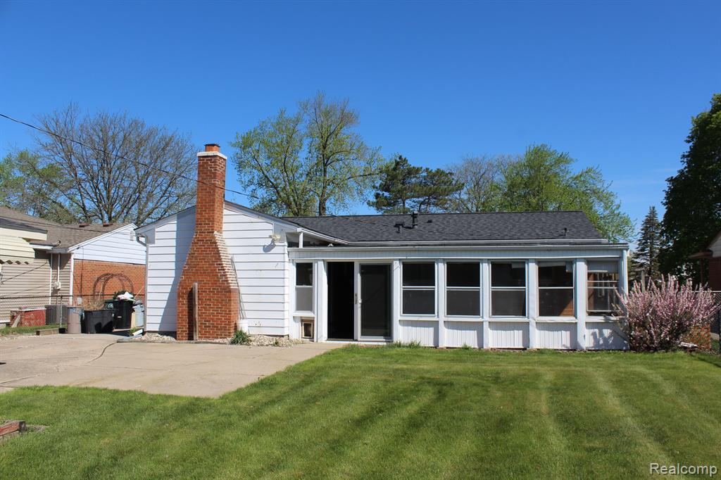 40803 FIRWOOD Street, Plymouth, MI 48170 — Photo 8