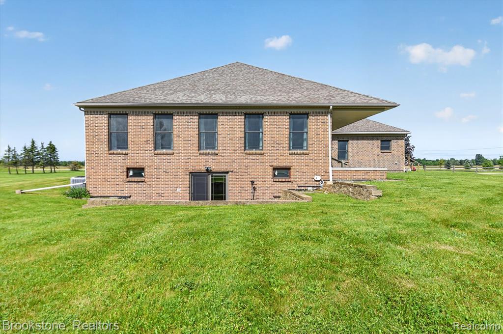 75230 Cryderman Road, Richmond, MI 48062 — Photo 13