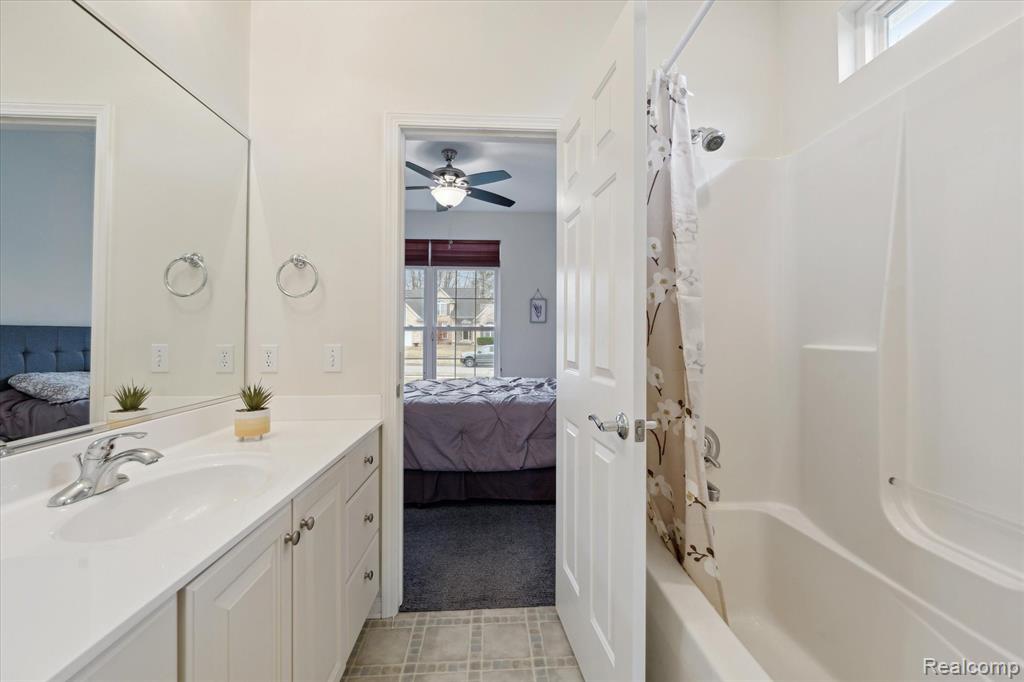 6840 MULDERSTRAAT, Grand Ledge, MI 48837 — Photo 28