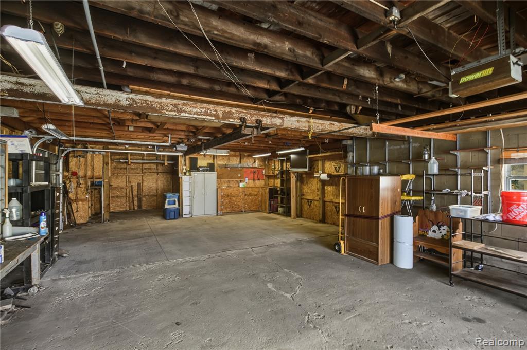 26762 Reaume Street, Woodhaven, MI 48183 — Photo 32