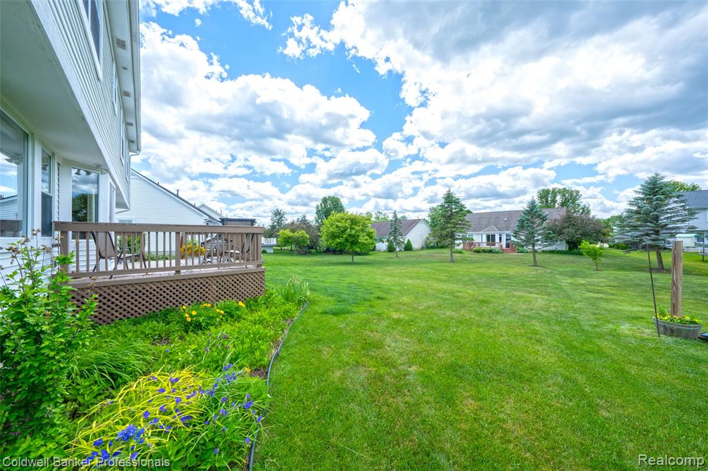 2088 Lochnayne Lane, Davison, MI 48423 — Photo 2