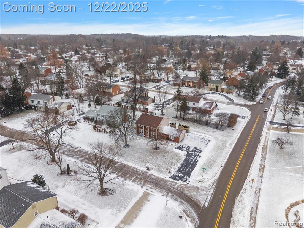 4250 Greenstown Drive, West Bloomfield, MI 48323 — Photo 11