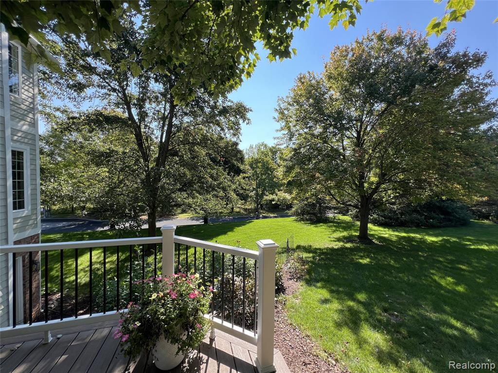 7603 Kingfisher Court, Dexter, MI 48130 — Photo 8